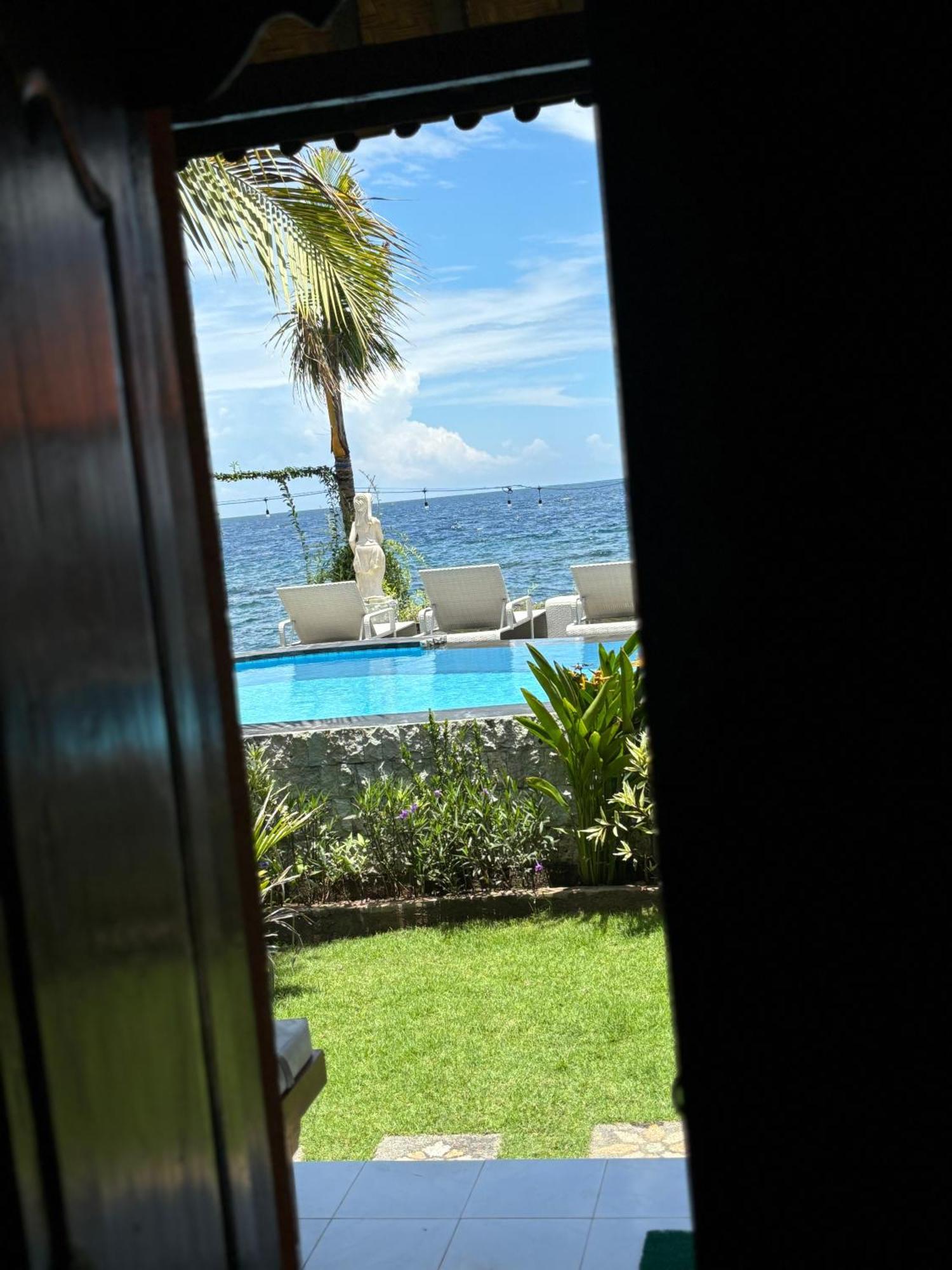 Bahari Beach Amed Exterior photo