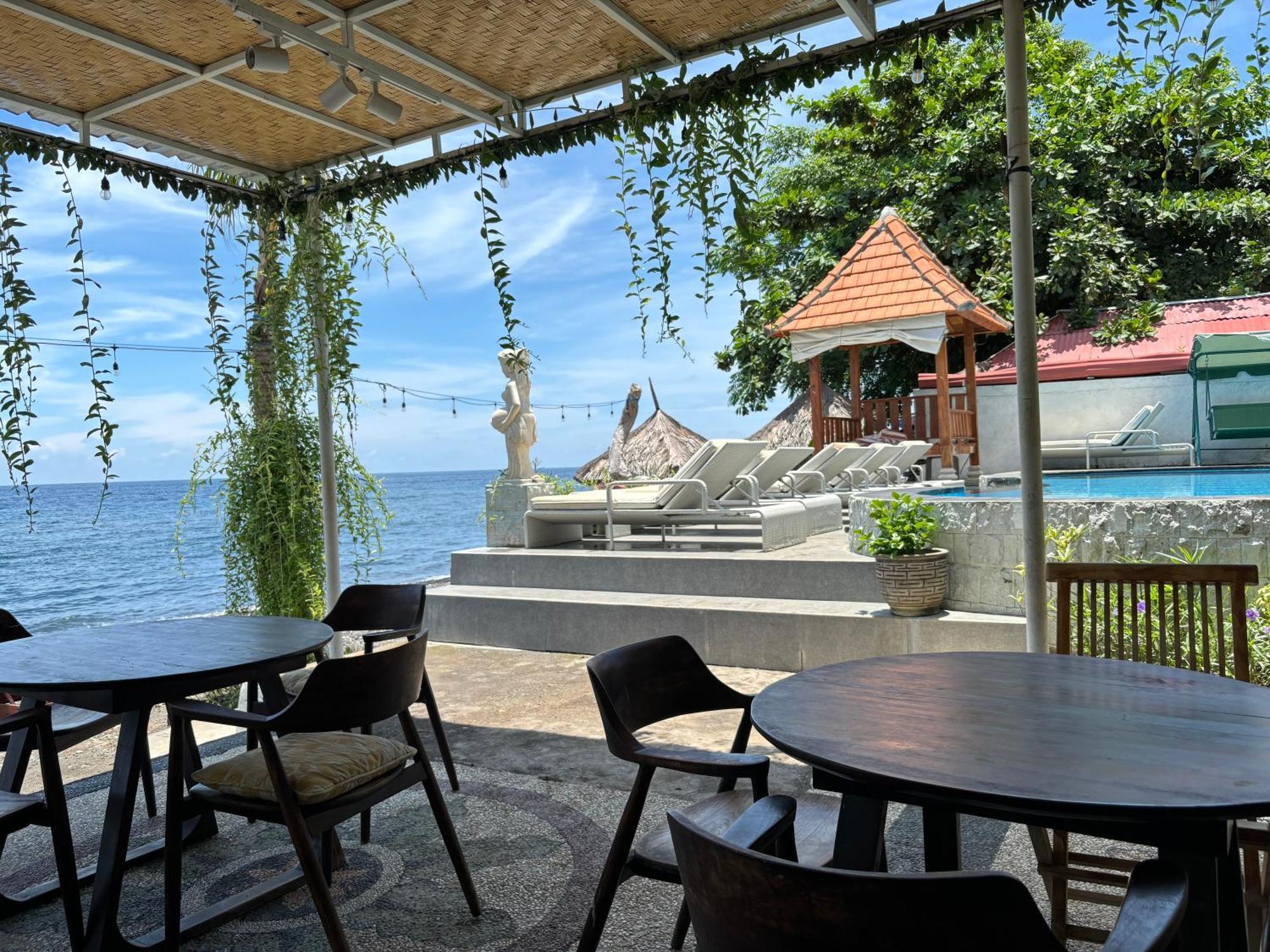 Bahari Beach Amed Exterior photo